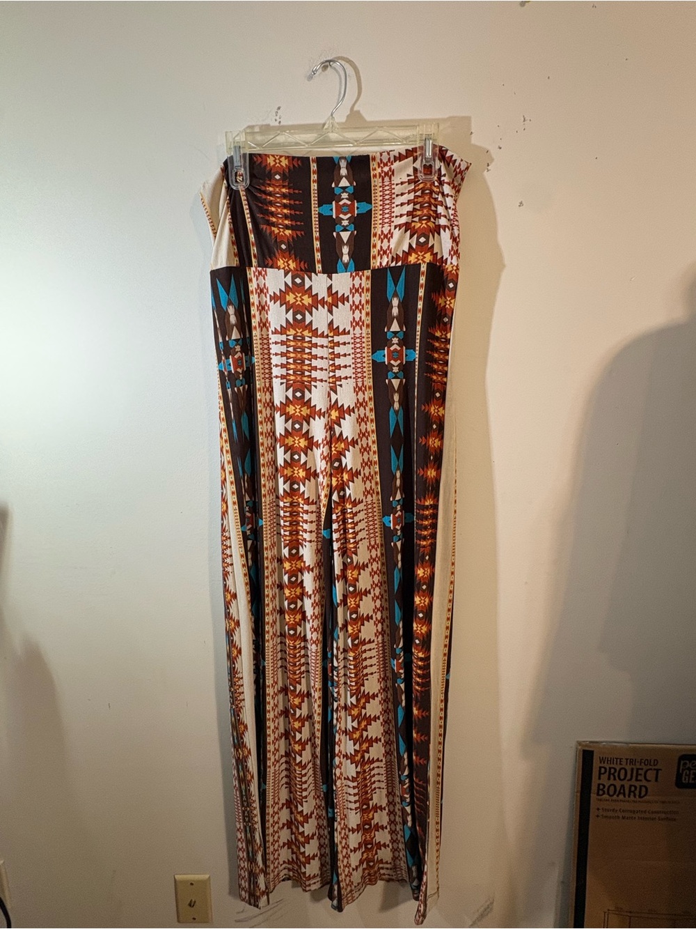 2 B Together high-waisted wide leg palazzo pants bold multicolored Aztec pattern - Picture 1 of 9